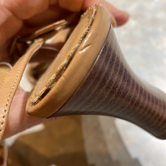 Merona tan wedge heel sandals (sz 8 1/2) - Picture 11 of 12